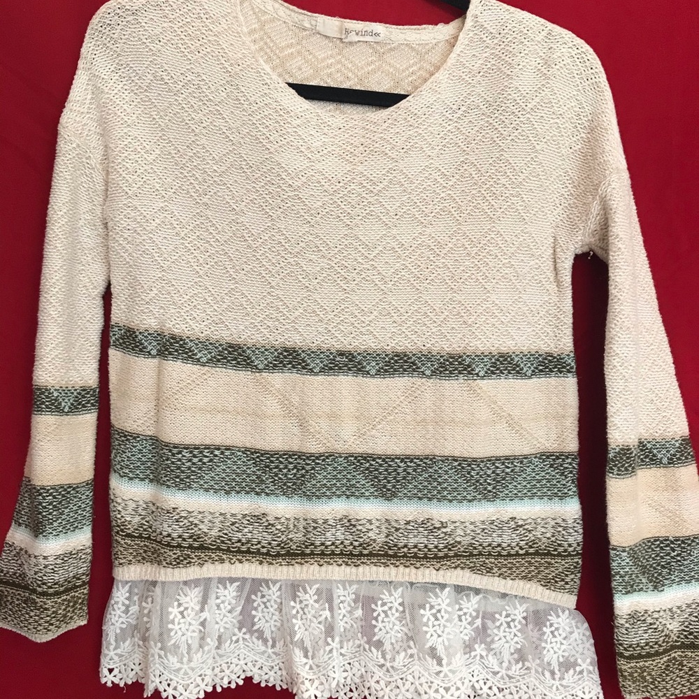 Sweater with lace trim